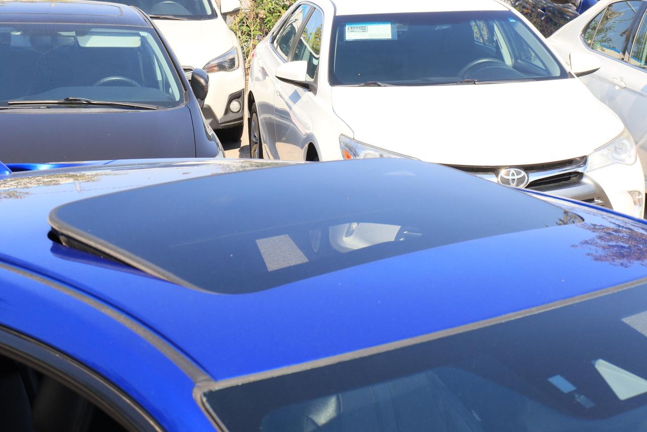 2018 Honda Civic Sport Touring | Auto | Leather | Roof | Nav | Cam Photo