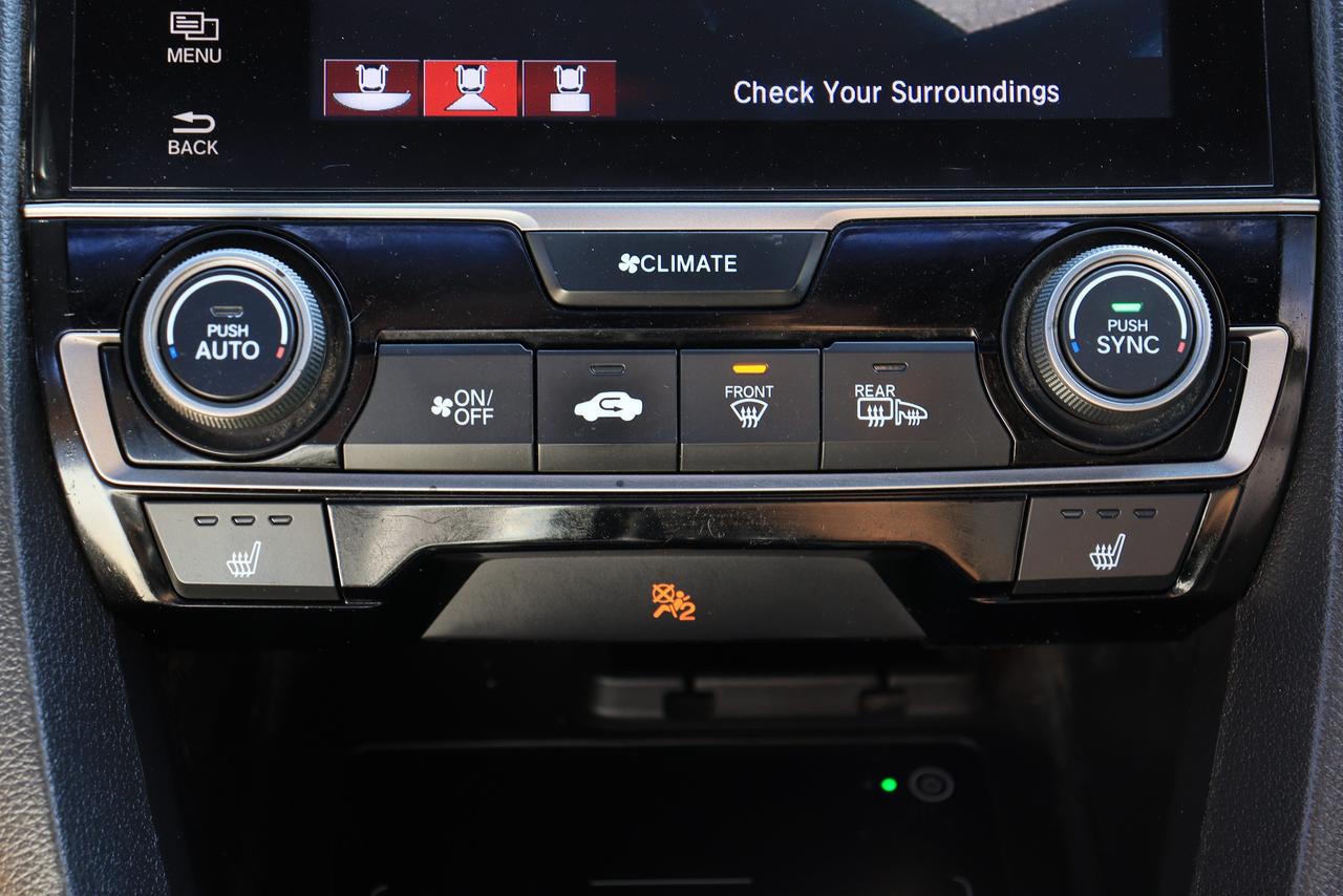 2018 Honda Civic Sport Touring | Auto | Leather | Roof | Nav | Cam Photo