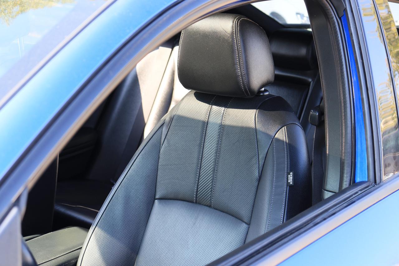 2018 Honda Civic Sport Touring | Auto | Leather | Roof | Nav | Cam Photo