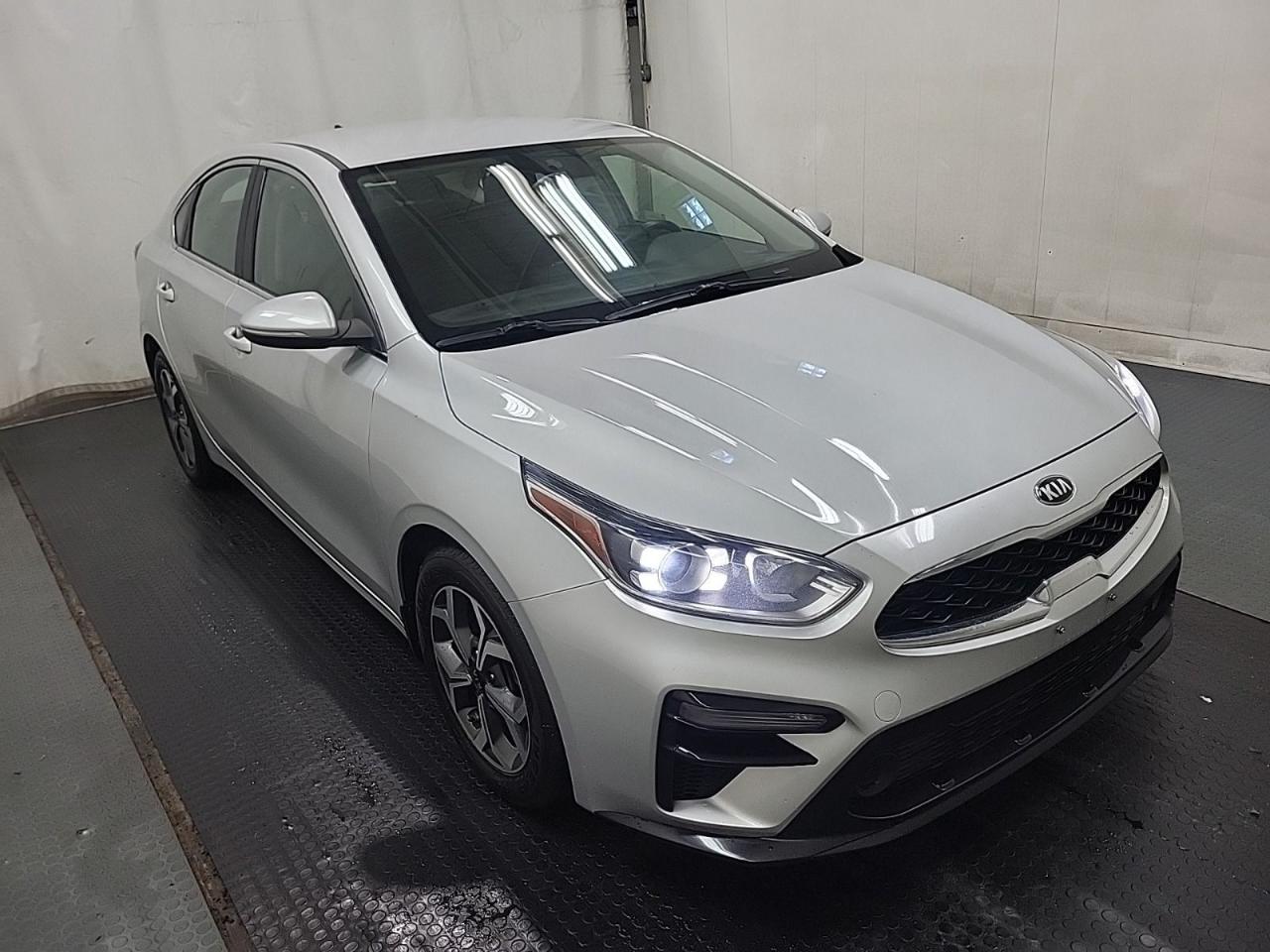 2020 Kia Forte EX | Auto | CarPlay | Cam | Alloys | Cold AC ++ Photo5