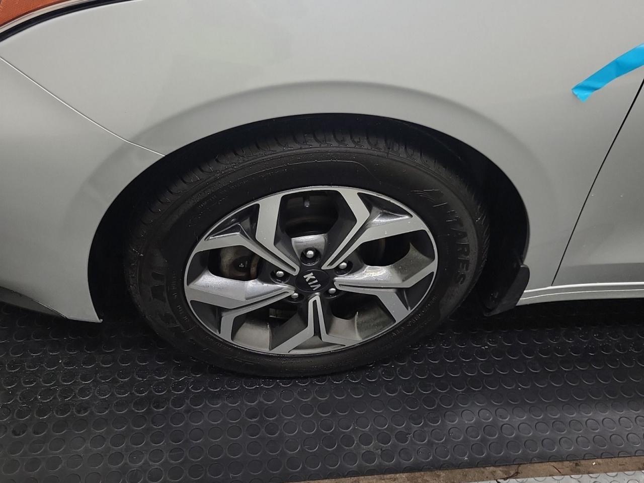2020 Kia Forte EX | Auto | CarPlay | Cam | Alloys | Cold AC ++ Photo8