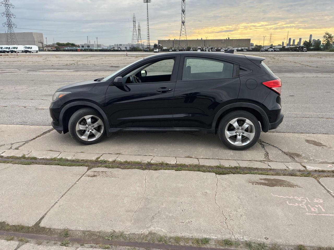 2016 Honda HR-V LX | AWD | Reverse Cam | Bluetooth | Alloys & More Photo22