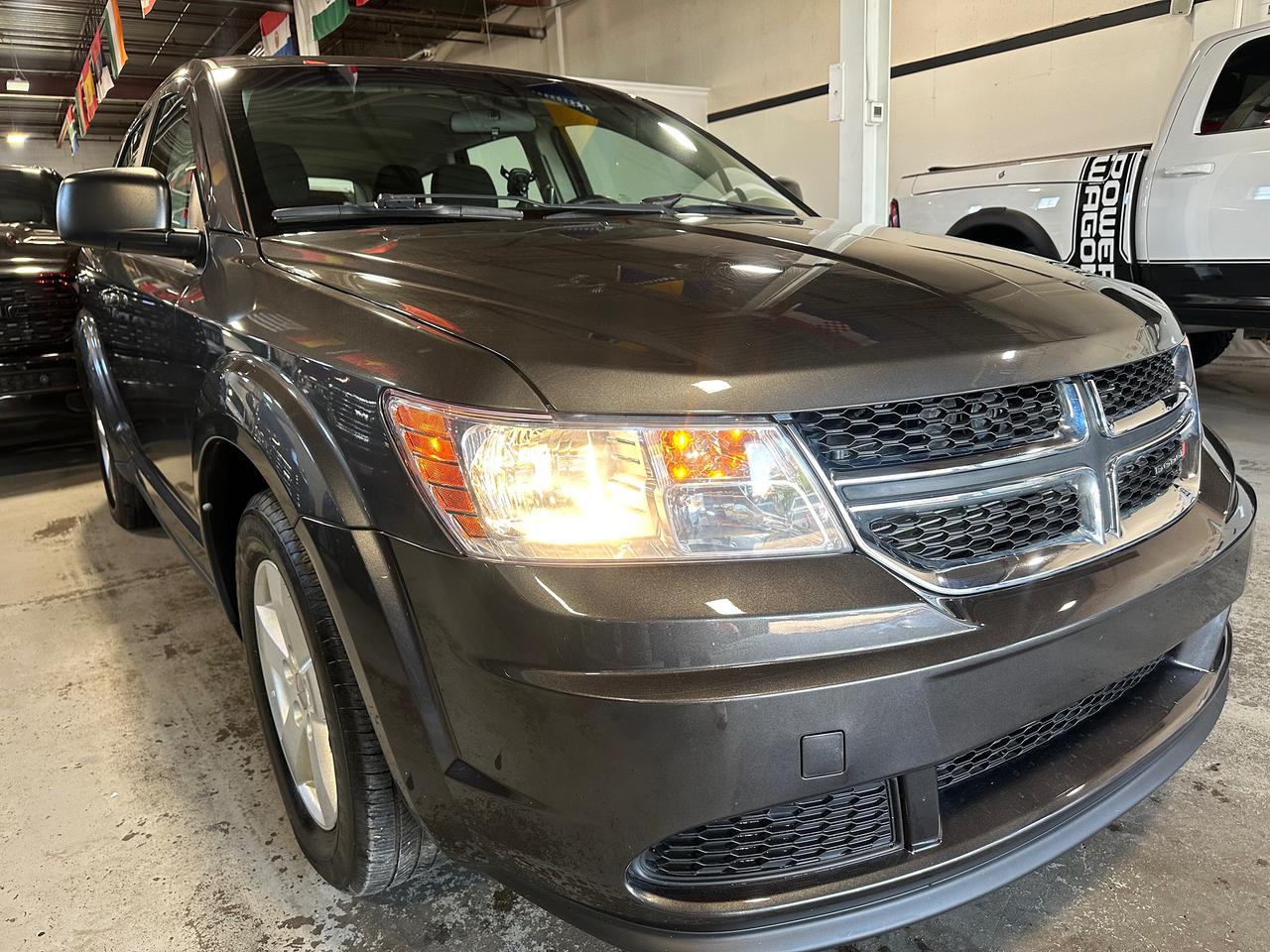 2016 Dodge Journey Canada Value Pkg Photo4