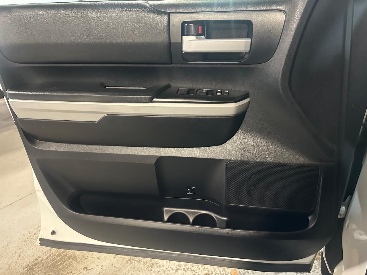 2020 Toyota Tundra TRD OFF ROAD PKG - Photo #38
