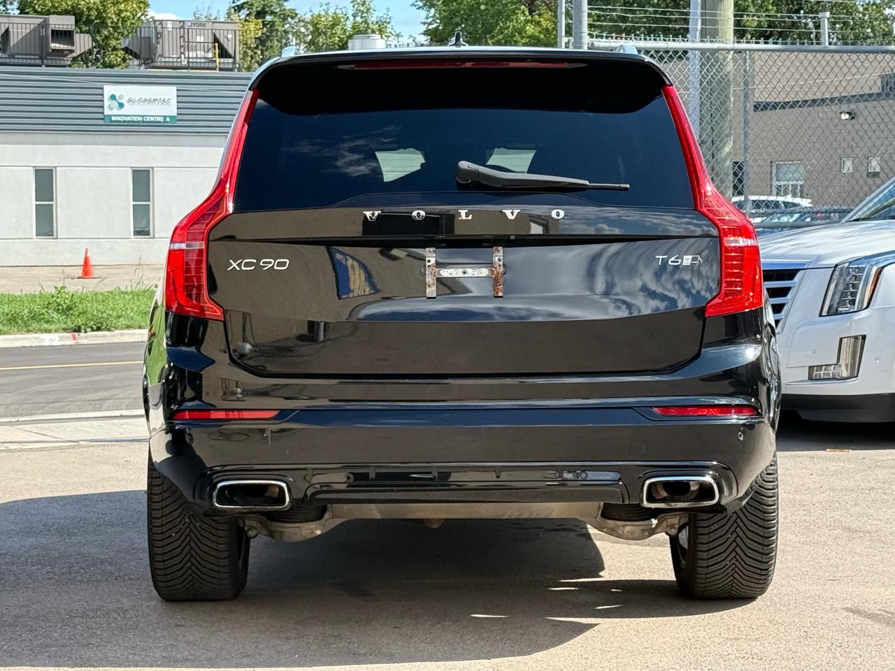 2017 Volvo XC90 T6 R-Design 7PASS|NAVI|BACKUP - Photo #4