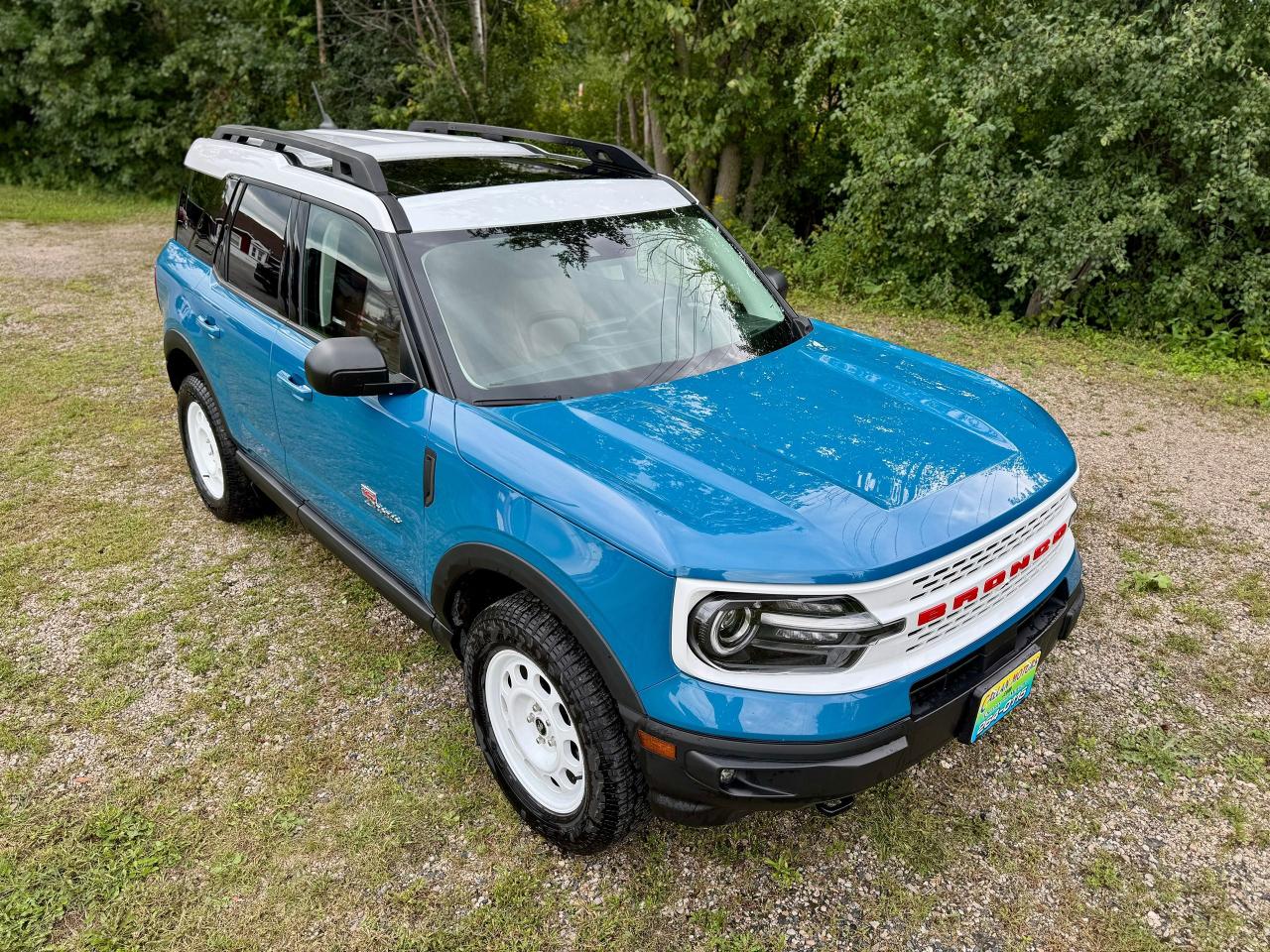 2023 Ford Bronco Sport Heritage Limited 4WD 2.0L Clean Carfax | Sunroof - Photo #2