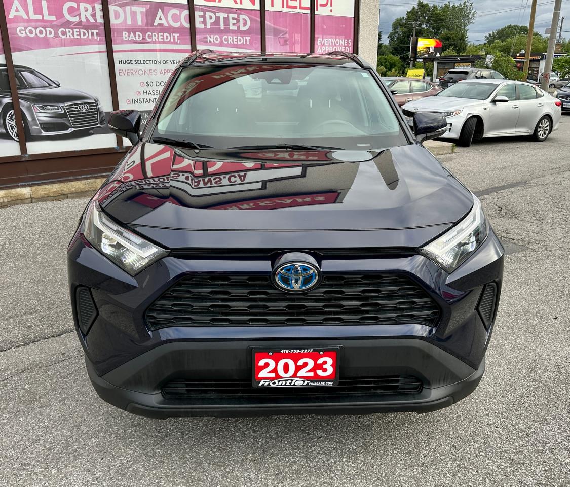 2023 Toyota RAV4 Hybrid XLE | NO ACCIDENTS | SUNROOF | AWD Photo2