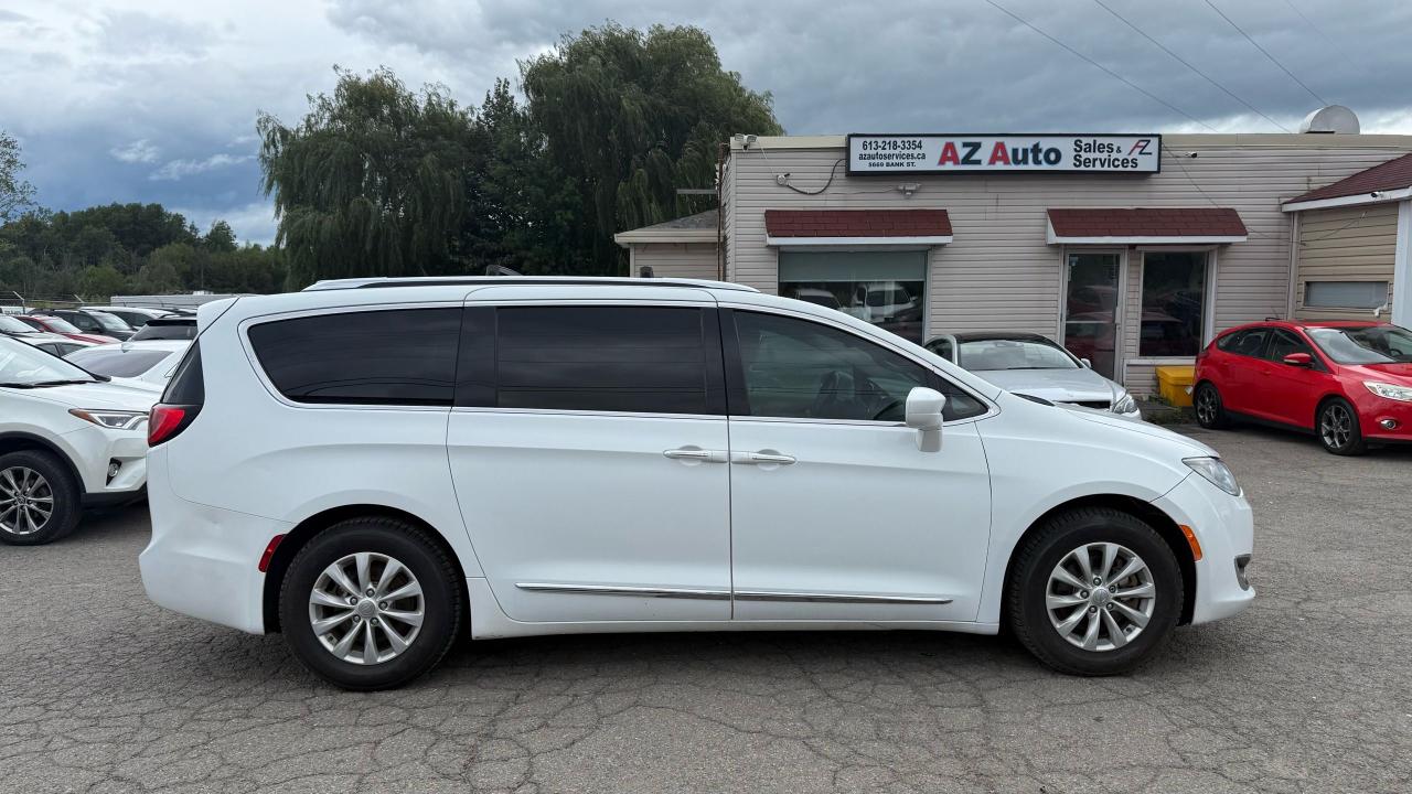 2018 Chrysler Pacifica Touring-L Plus - Photo #6