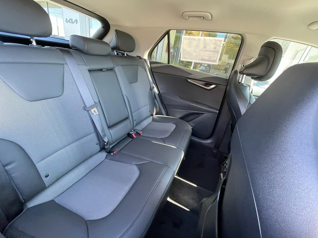 2026 Kia NIRO EX *Used Dealer Demo* Photo