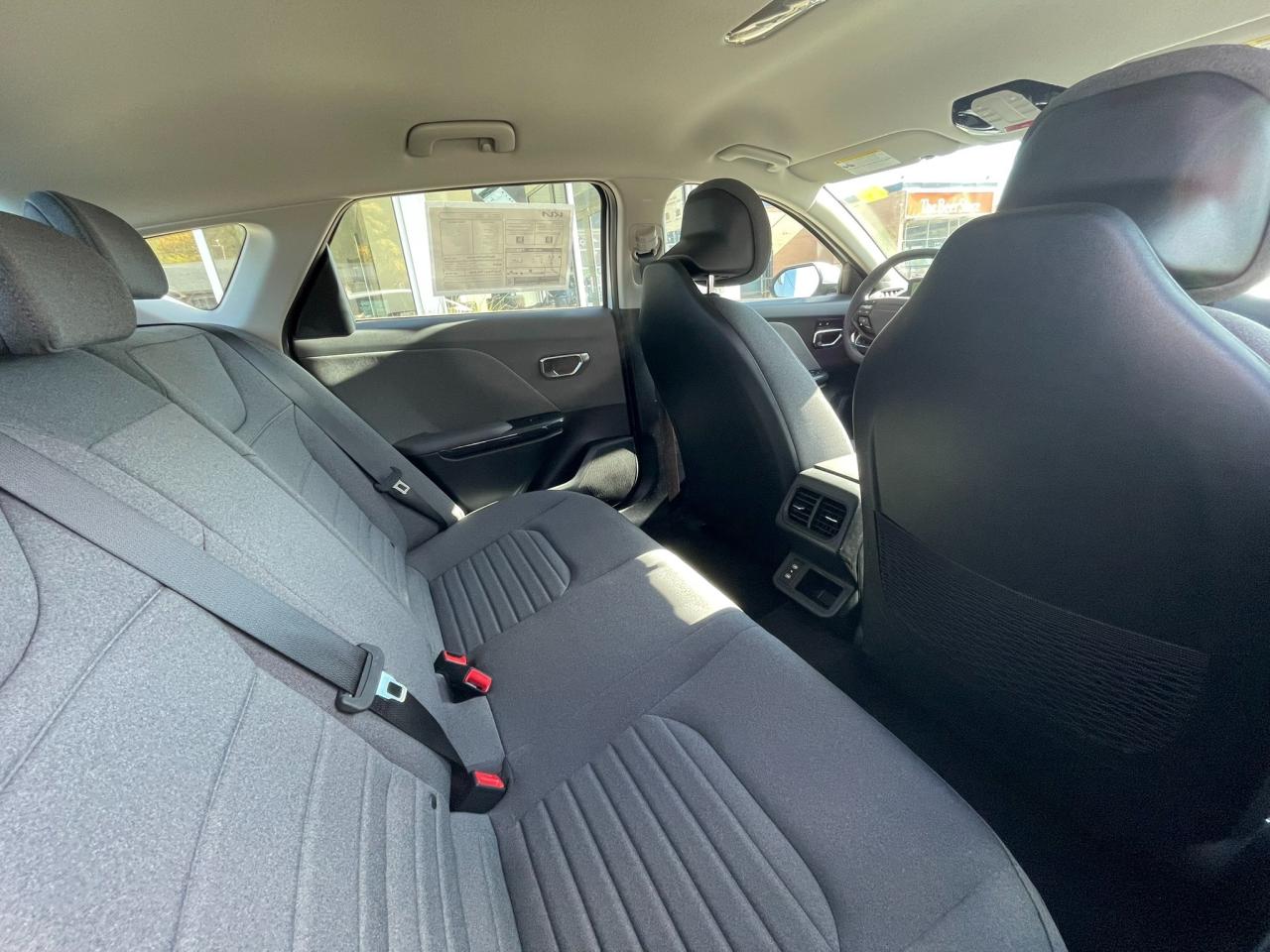 2025 Kia K4 EX Photo