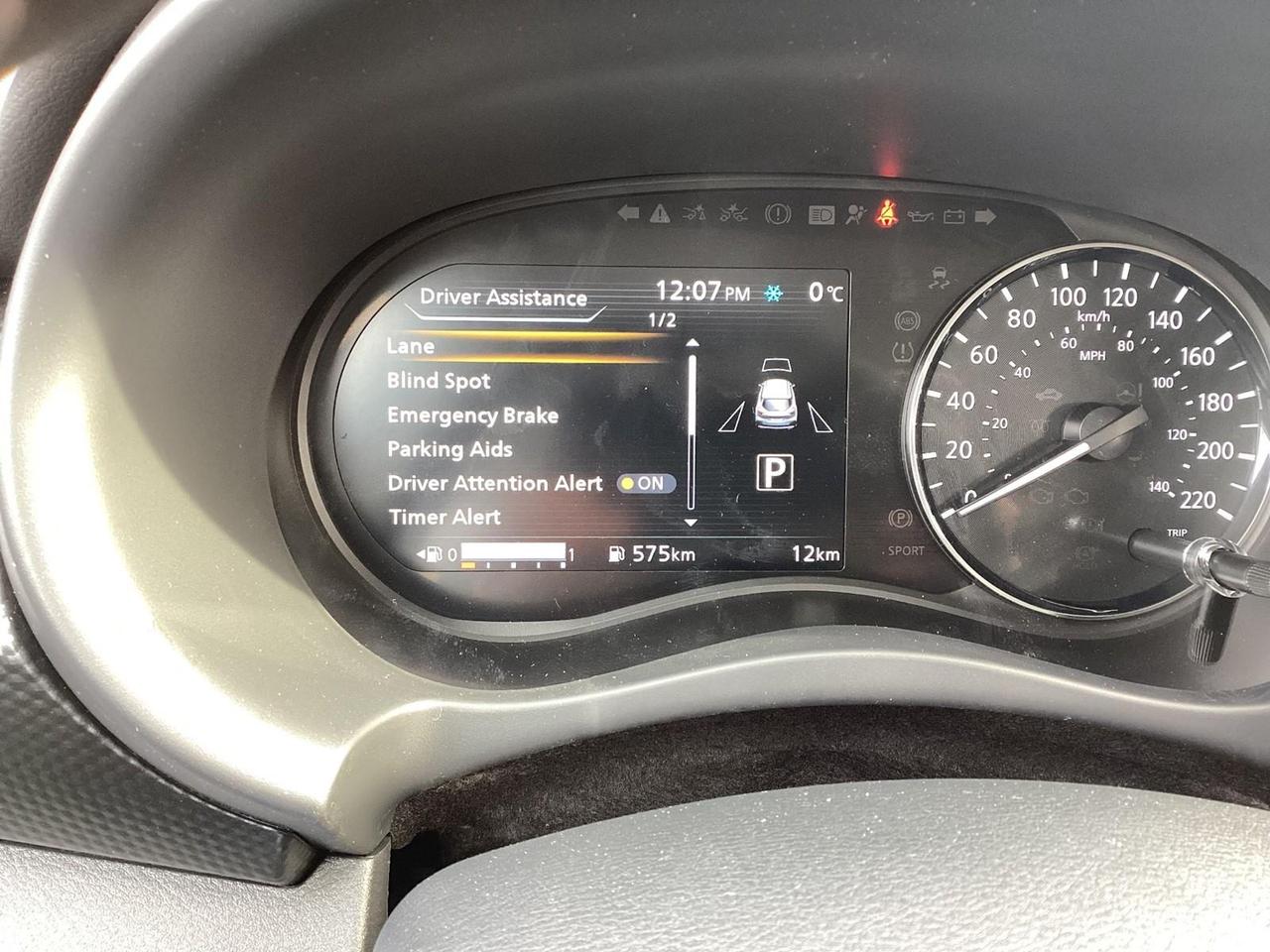 2025 Nissan Kicks Play SV Photo