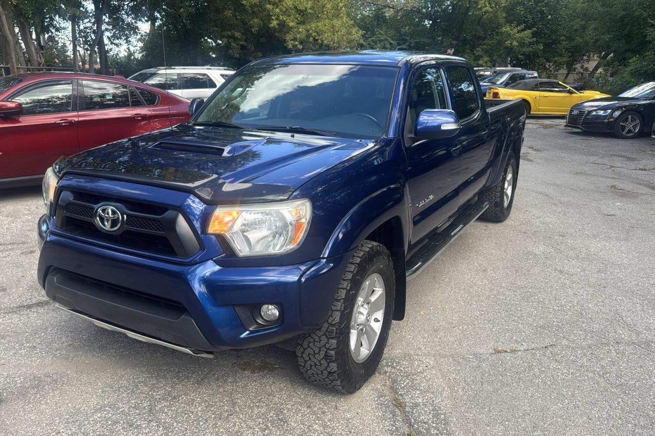 Used 2014 Toyota Tacoma TRD Sport for sale in Scarborough, ON