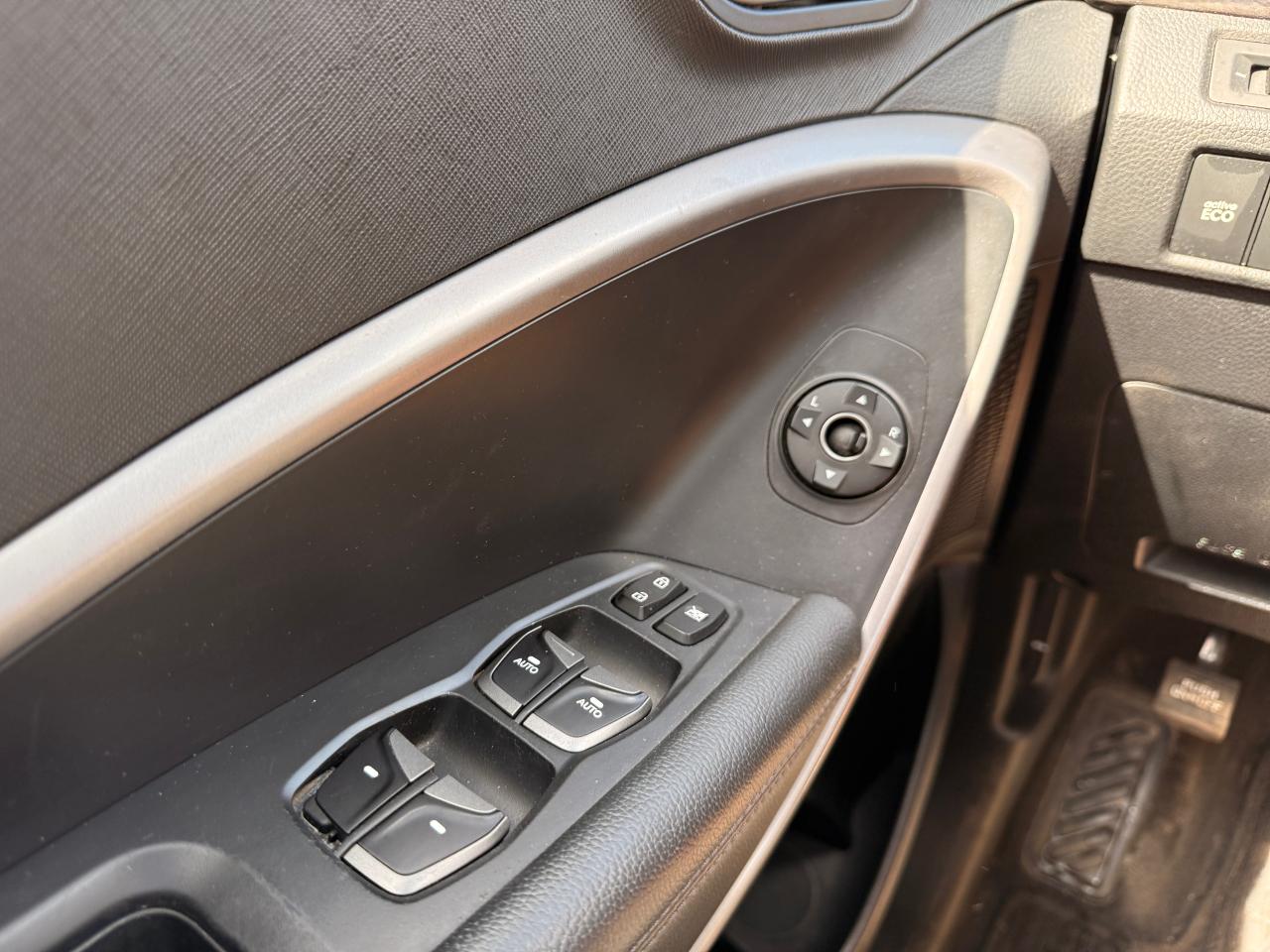 2016 Hyundai Santa Fe Sport FWD 4dr 2.4L Premium - Photo #30