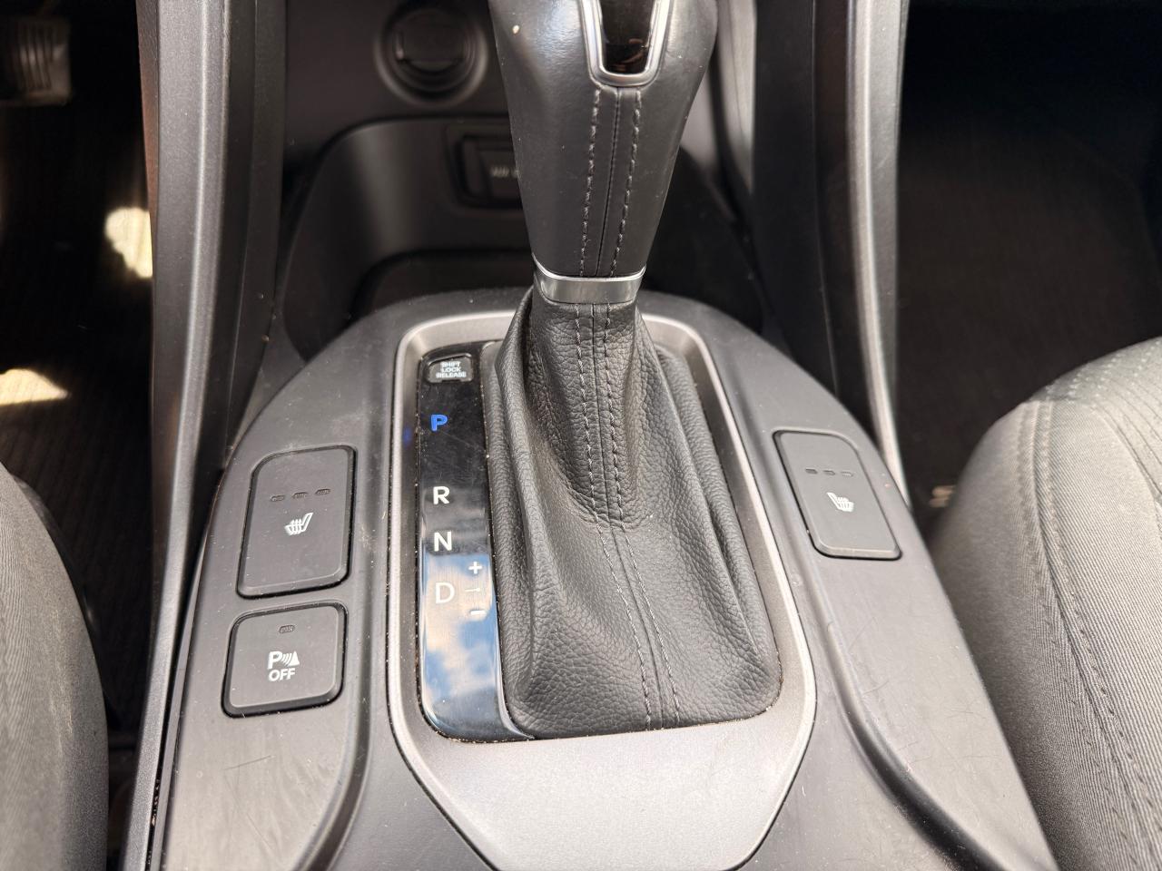 2016 Hyundai Santa Fe Sport FWD 4dr 2.4L Premium - Photo #27