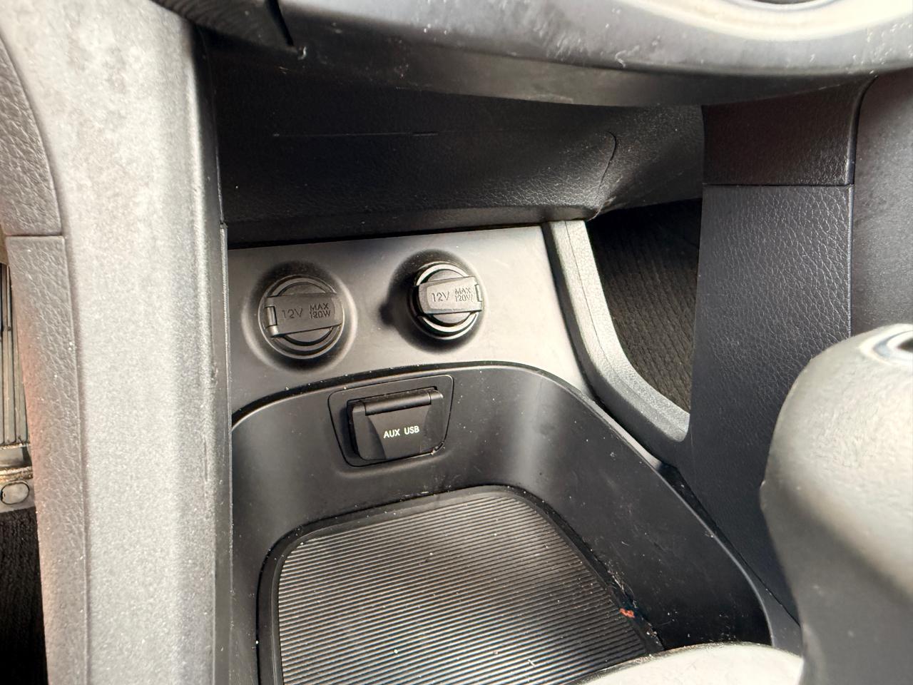 2016 Hyundai Santa Fe Sport FWD 4dr 2.4L Premium - Photo #26