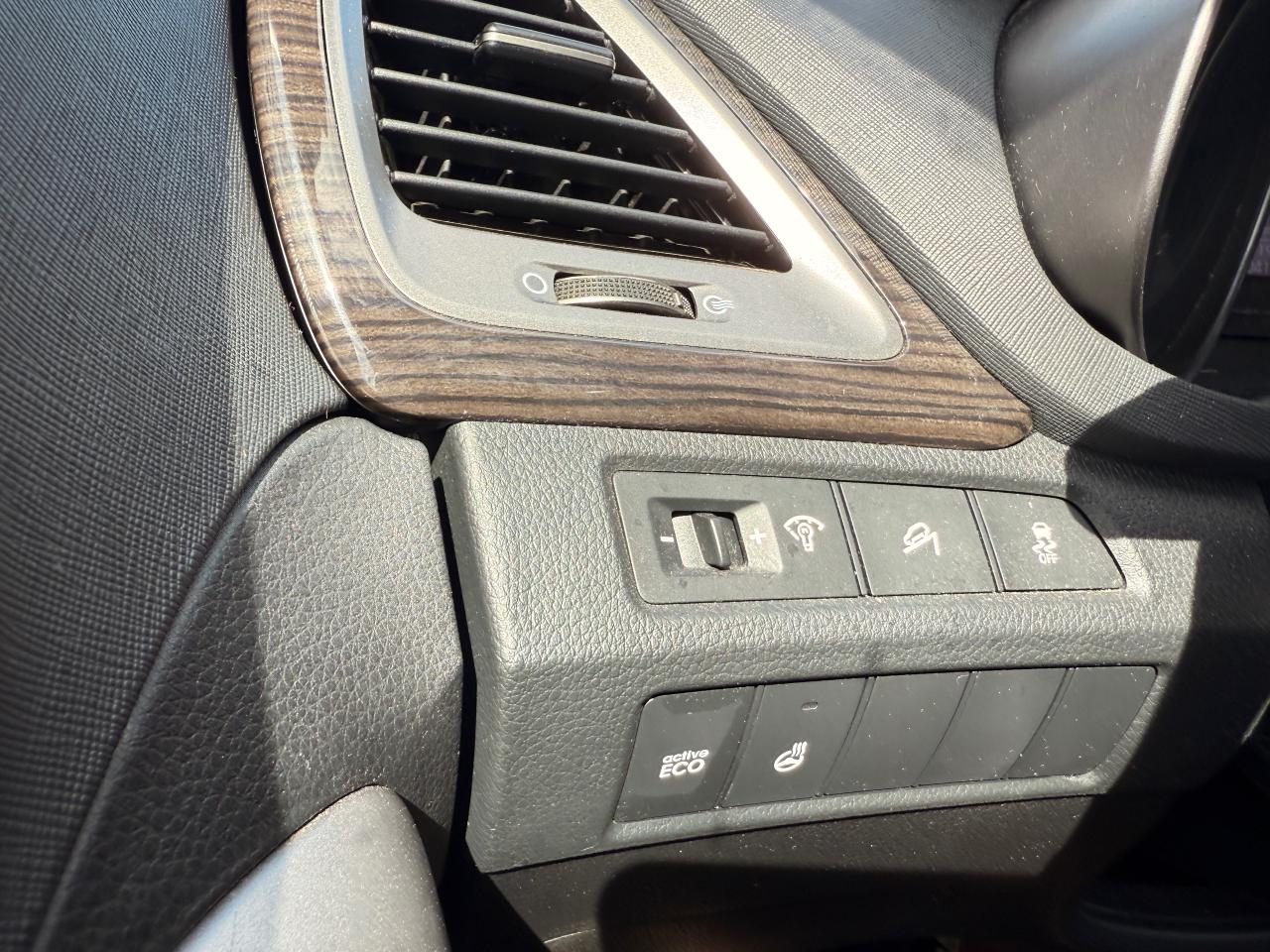 2016 Hyundai Santa Fe Sport FWD 4dr 2.4L Premium - Photo #28