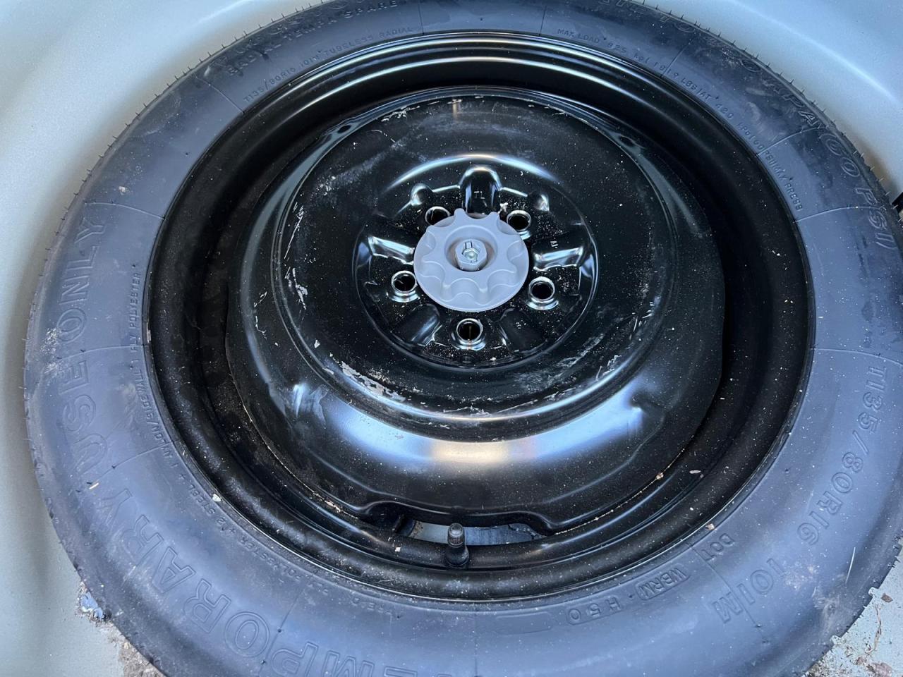 2017 Toyota Corolla XSE No Accident Heated Seats Push Button Start - Photo #30