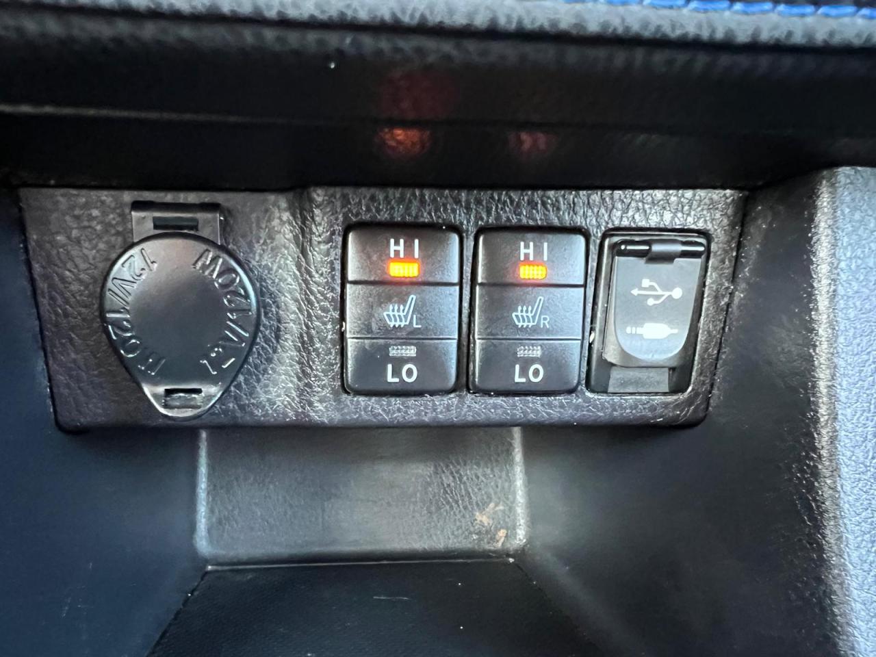 2017 Toyota Corolla XSE No Accident Heated Seats Push Button Start - Photo #39