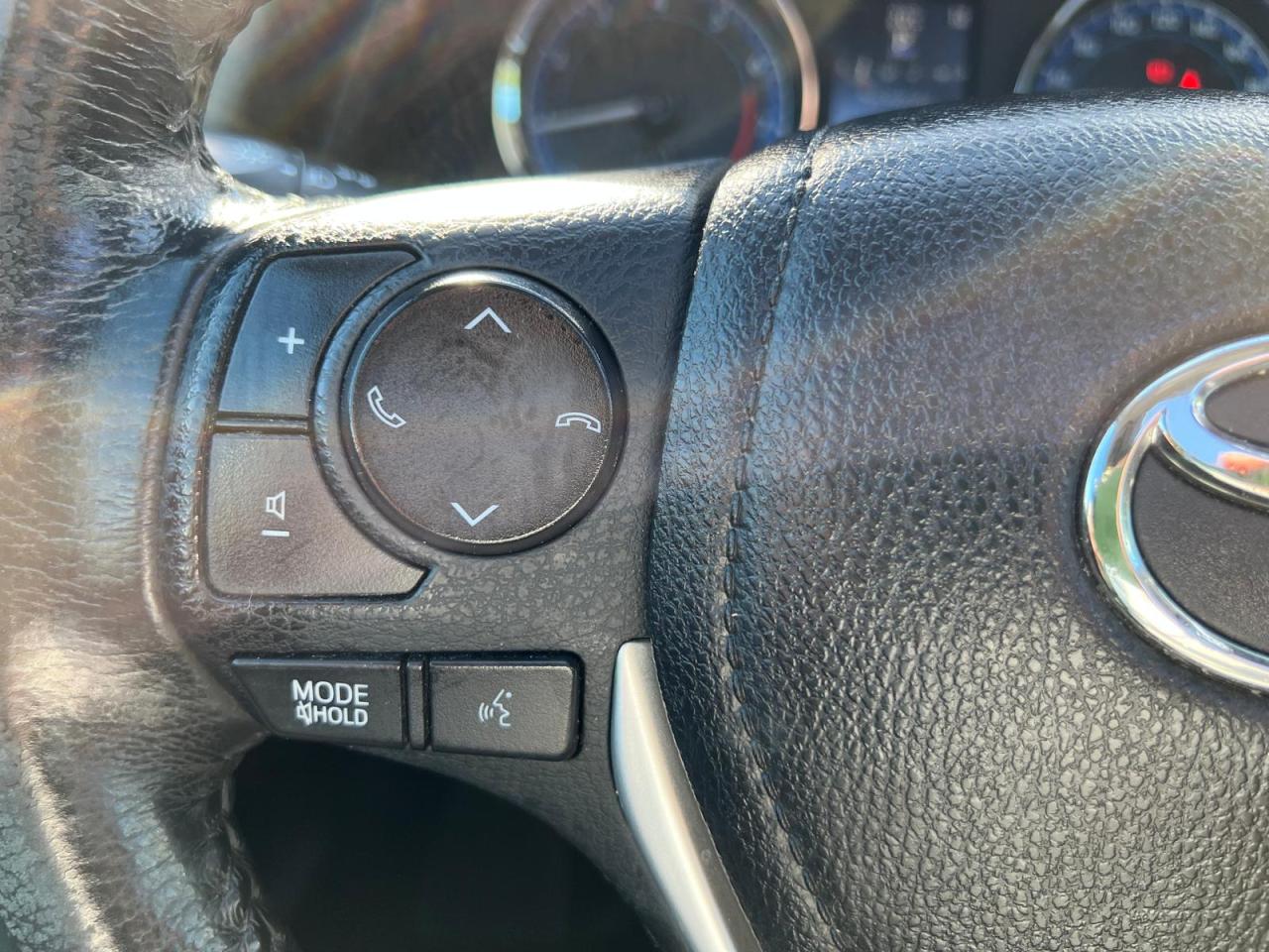 2017 Toyota Corolla XSE No Accident Heated Seats Push Button Start - Photo #38