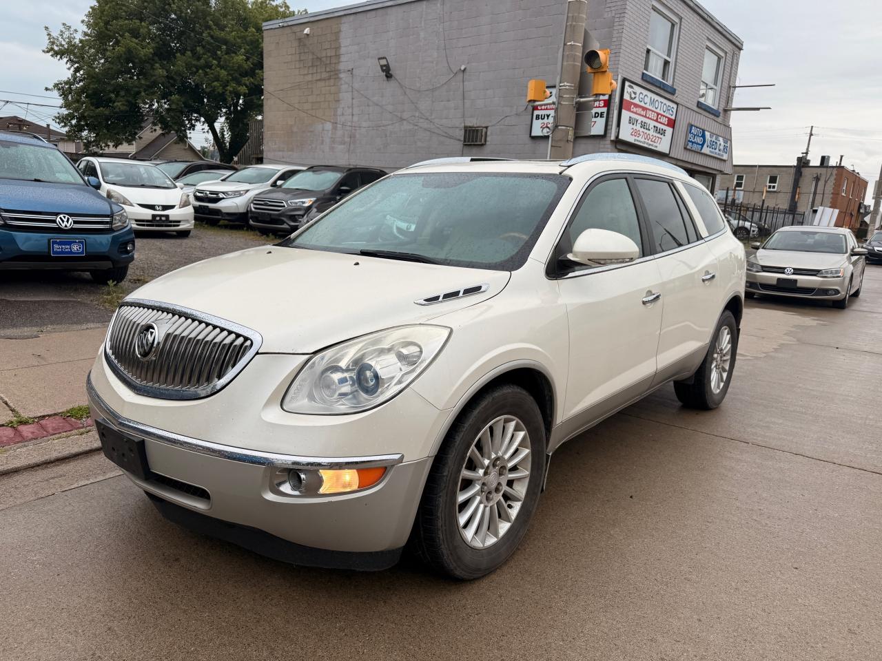 2011 Buick Enclave CXL1 - Photo #2