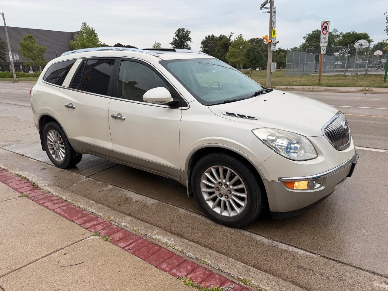 2011 Buick Enclave CXL1 - Photo #7