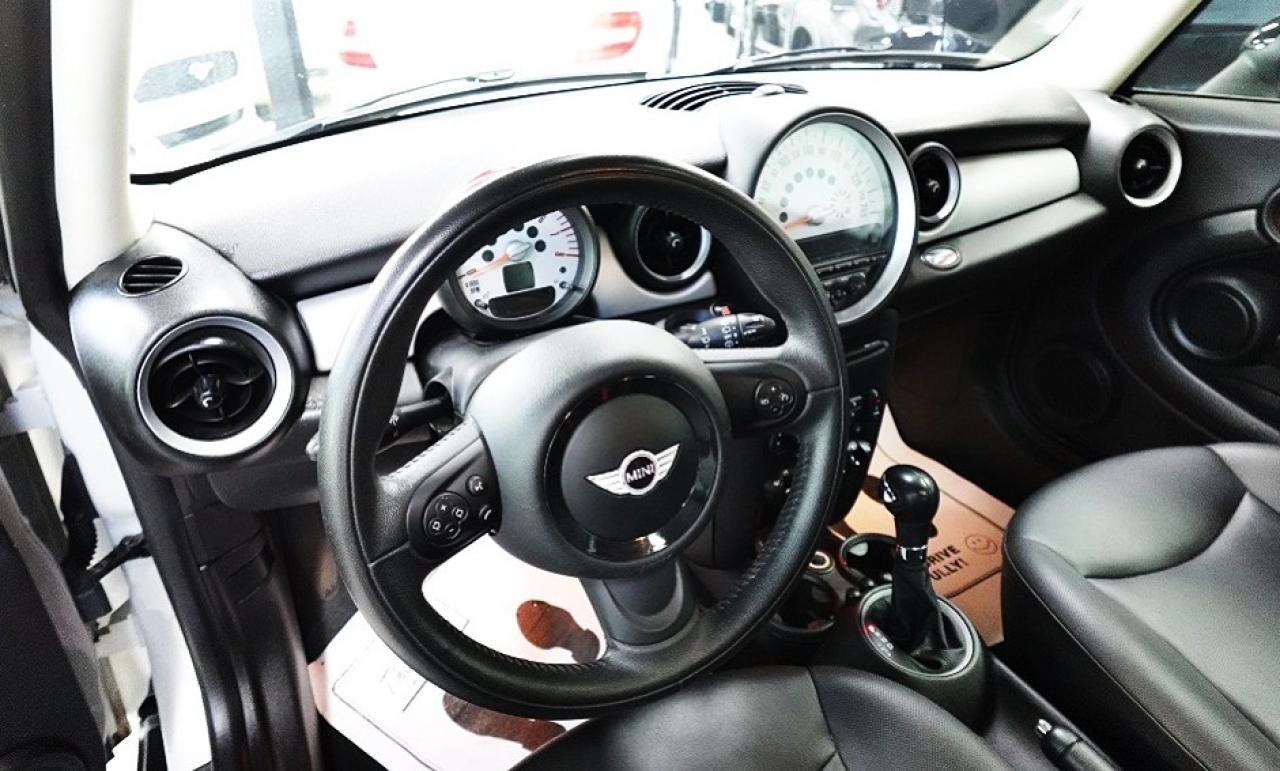 2014 MINI Cooper Clubman DEALER MAINTAIN,NO ACCIDENT,LOW KM - Photo #16