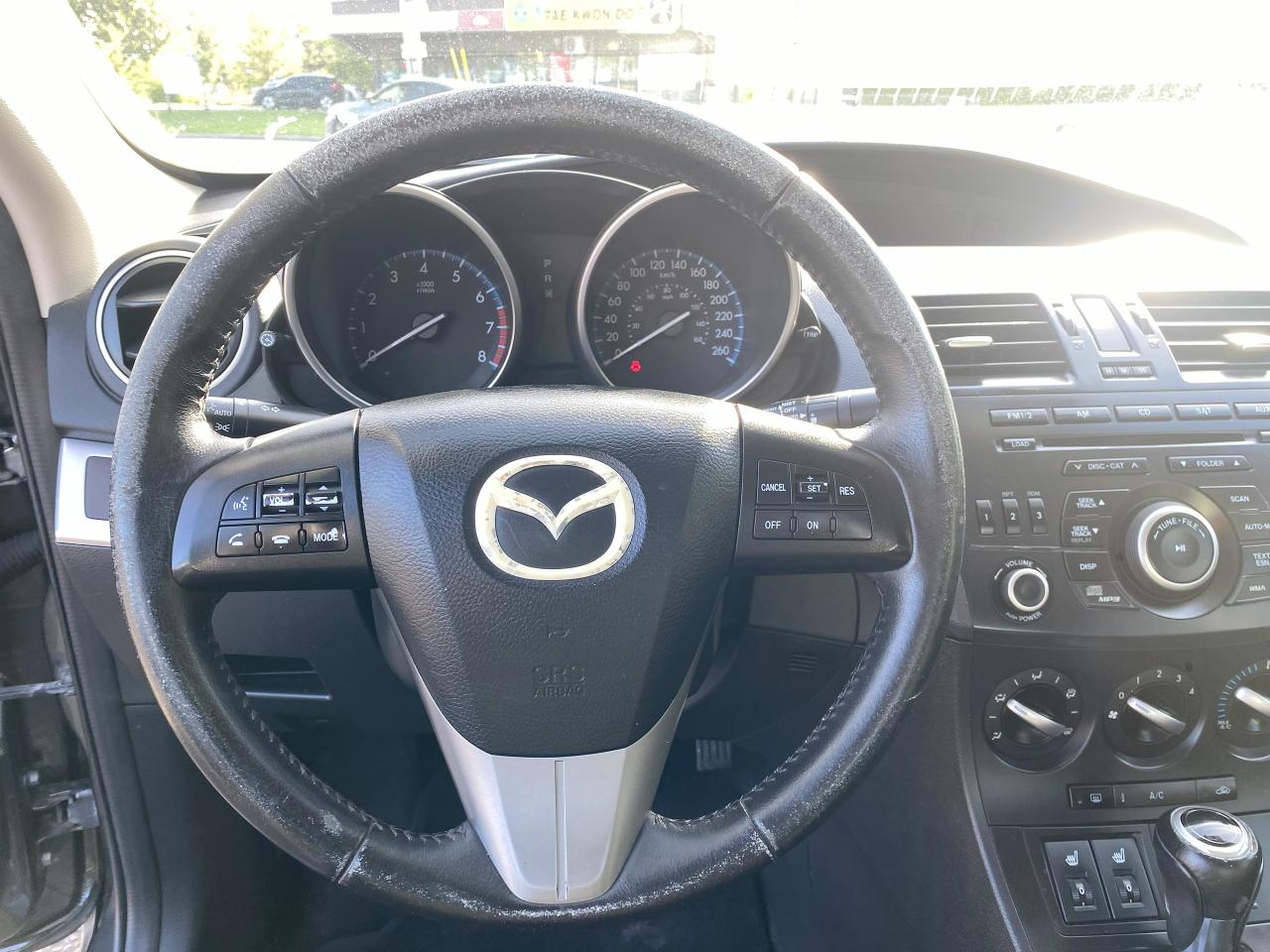 2012 Mazda MAZDA3 GS-SKY Gas Saver/Bluetooth/Automatic/Htd Seats - Photo #15