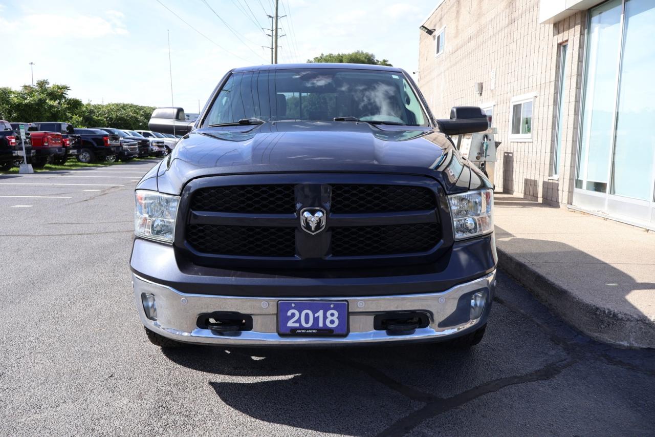 2018 RAM 1500 OUTDOORSMAN CREW 4WD CERTIFIED *ACCIDENT FREE* CAMERA NAV BLUETOOTH LEATHER HEATED SEATS CRUISE ALLOYS - Photo #2
