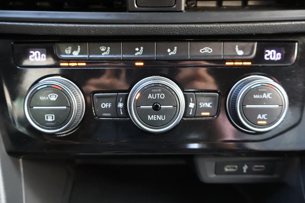 2021 Volkswagen Jetta HIGHLINE R-TYPE CERTIFIED *V.W MAINTAIN* CAMERA NAV BLUETOOTH LEATHER HEATED SEATS PANO ROOF CRUISE ALLOYS - Photo #25