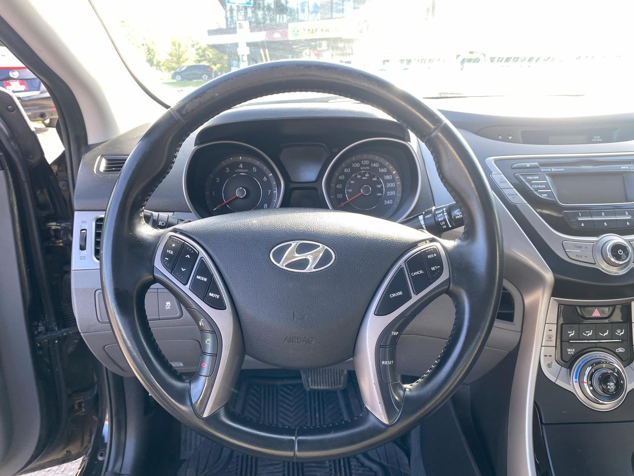 2013 Hyundai Elantra GLS/Automatic/Gas Saver/Sunroof/BlueTooth - Photo #15