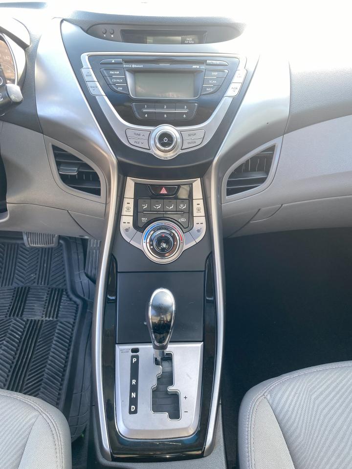 2013 Hyundai Elantra GLS/Automatic/Gas Saver/Sunroof/BlueTooth - Photo #14