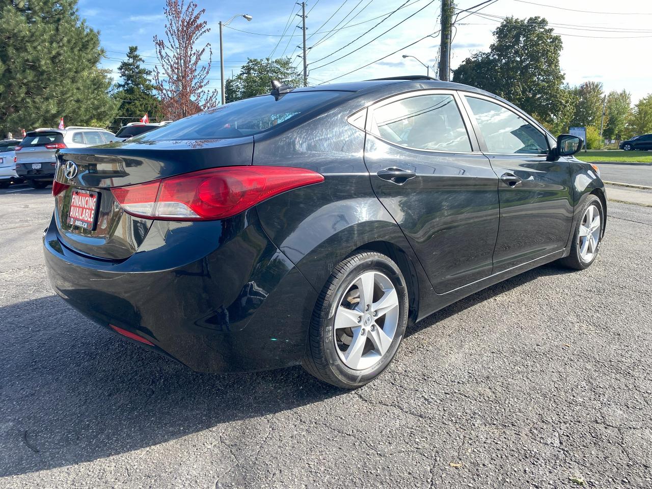 2013 Hyundai Elantra GLS/Automatic/Gas Saver/Sunroof/BlueTooth - Photo #6