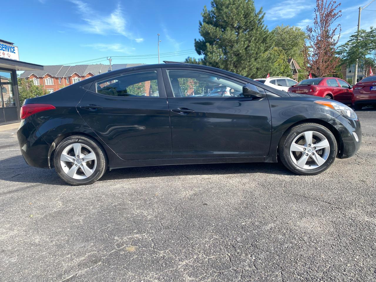 2013 Hyundai Elantra GLS/Automatic/Gas Saver/Sunroof/BlueTooth - Photo #5