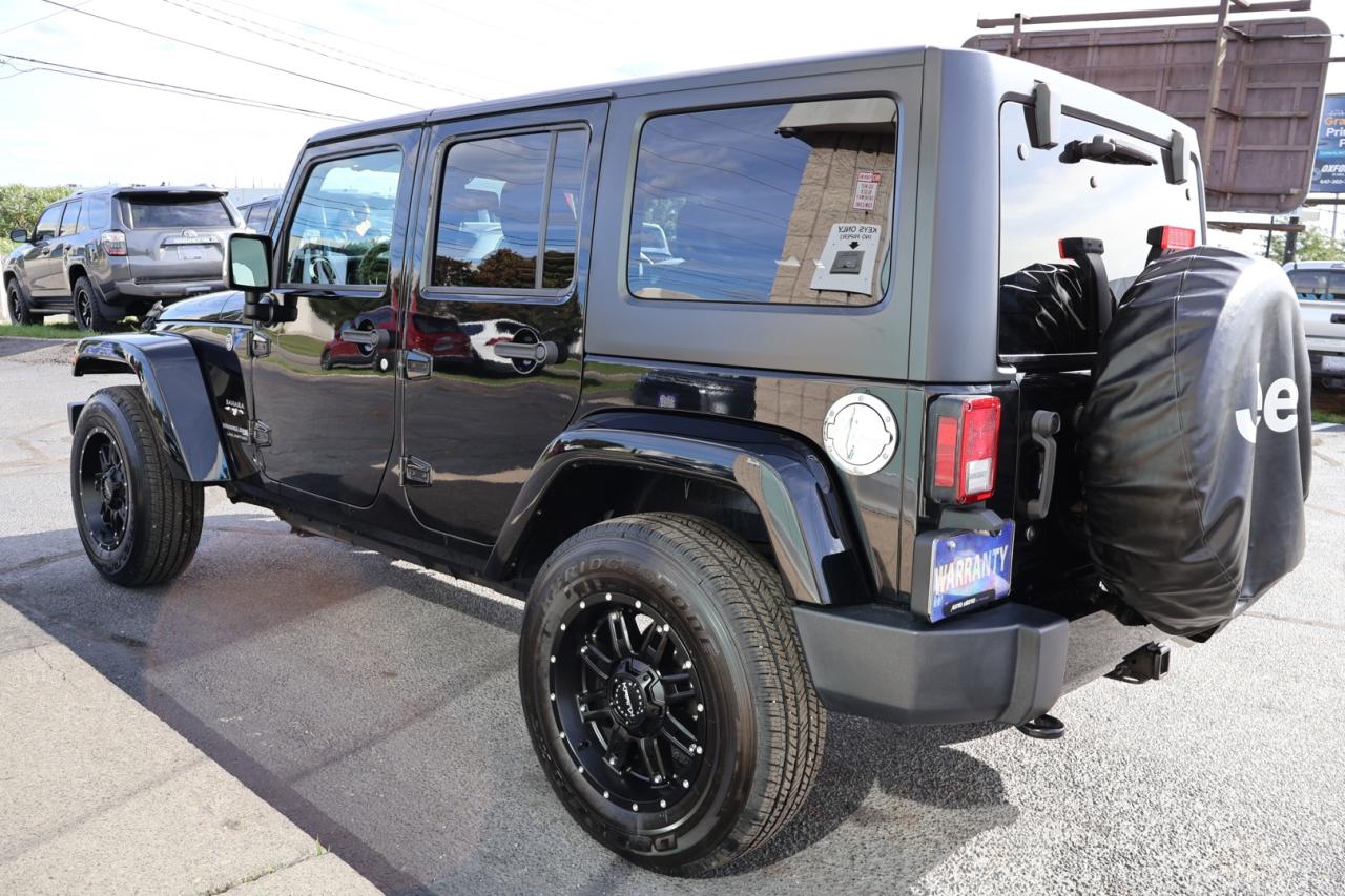 2018 Jeep Wrangler JK UNLIMITED SAHARA 4WD CERTIFIED *JEEP MAINTAIN* NAV BLUETOOTH LEATHER HEATED SEATS CRUISE ALLOYS Photo3
