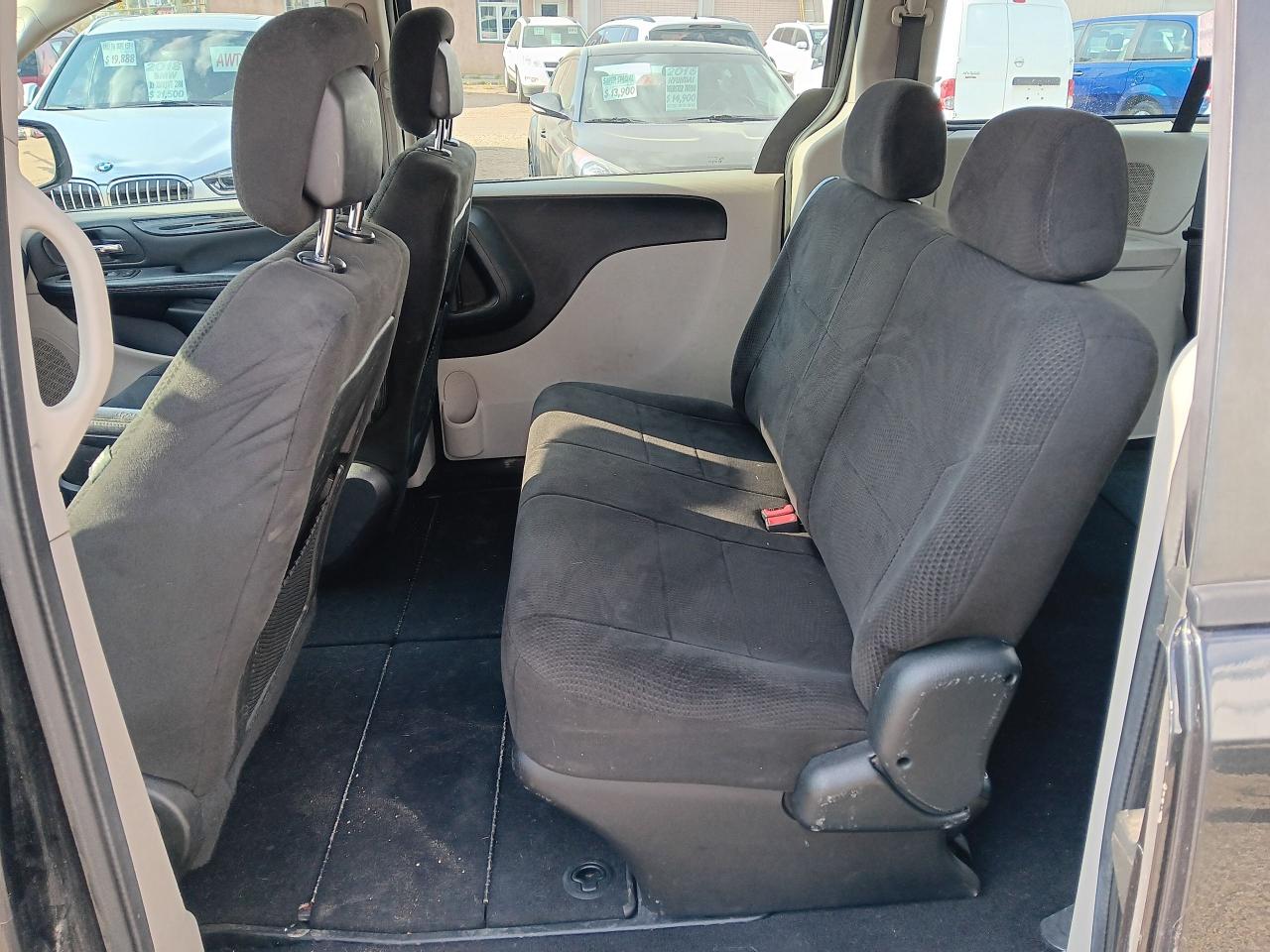 2012 Dodge Grand Caravan SE, 7 Passenger - Photo #13