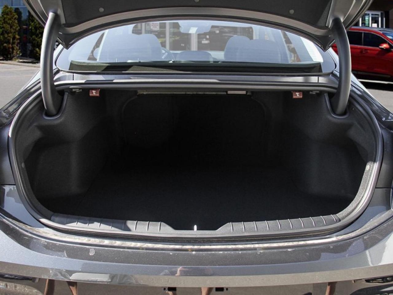 2026 Hyundai Sonata Hybrid Preferred-Trend  - Sunroof - $135.94 /Wk Photo