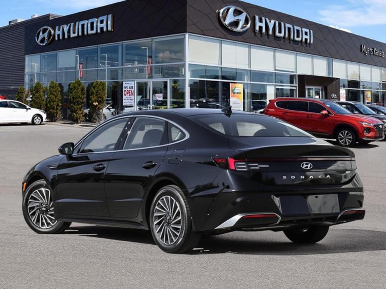 2026 Hyundai Sonata Hybrid Preferred-Trend  - Sunroof - $135.94 /Wk Photo3