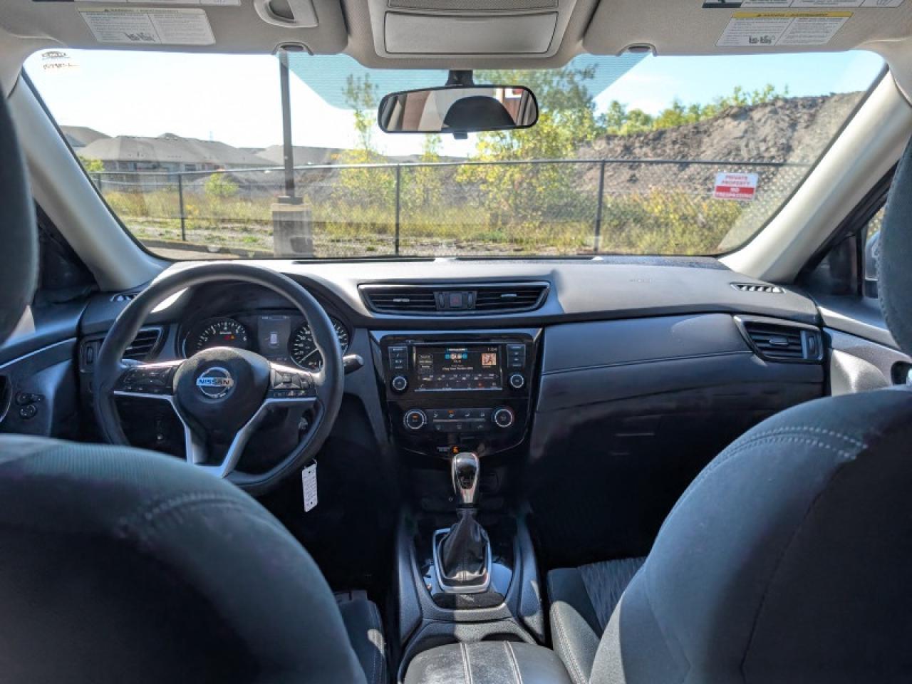 2018 Nissan Rogue S  **AFTERMARKET ALLOYS** Photo