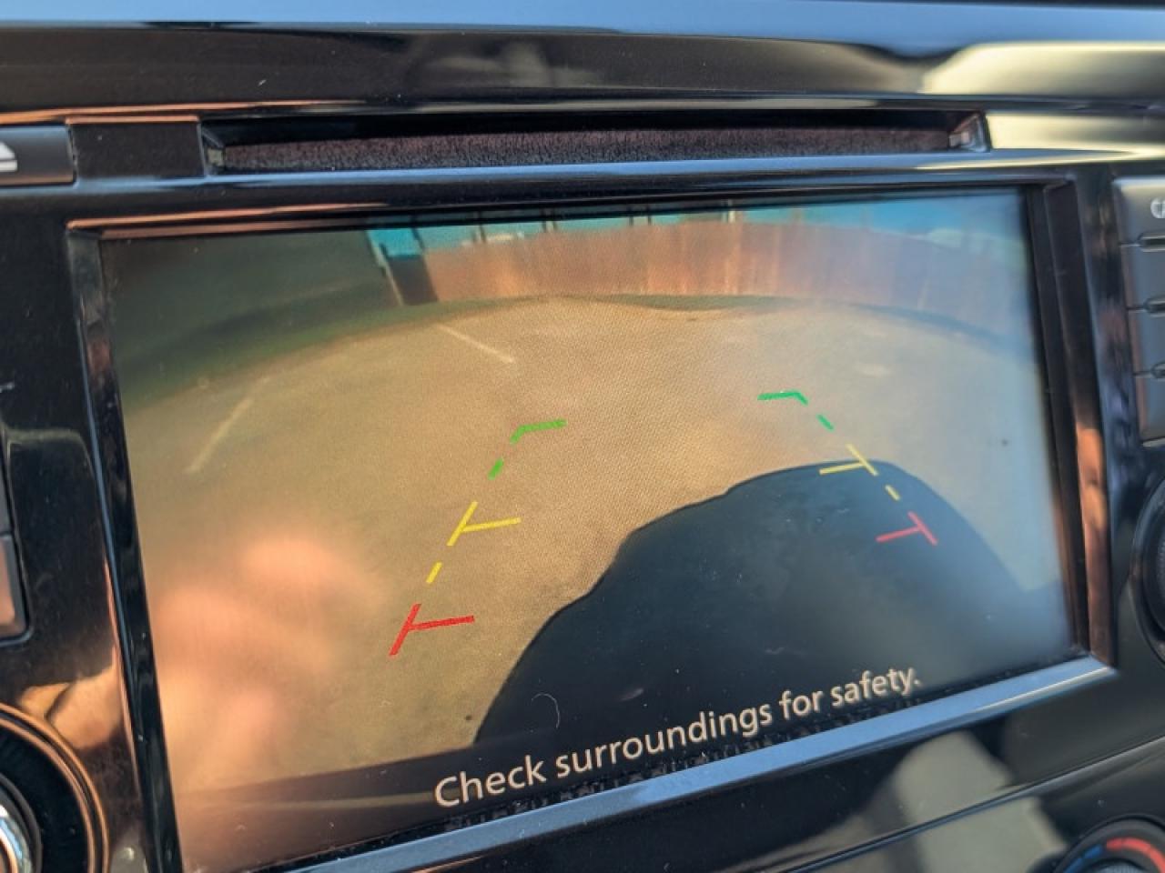 2018 Nissan Rogue S  **AFTERMARKET ALLOYS** Photo