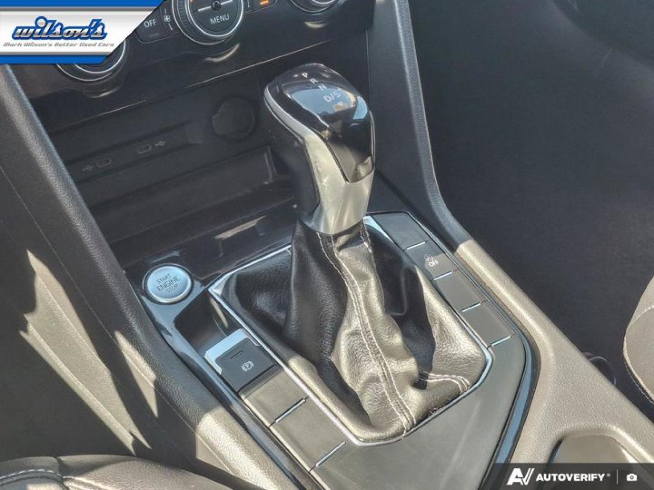 2022 Volkswagen Taos Comfortline | Split Leather | Pano Roof | Heated Seats | Digital Dash | Wireless Carplay | and More! Photo