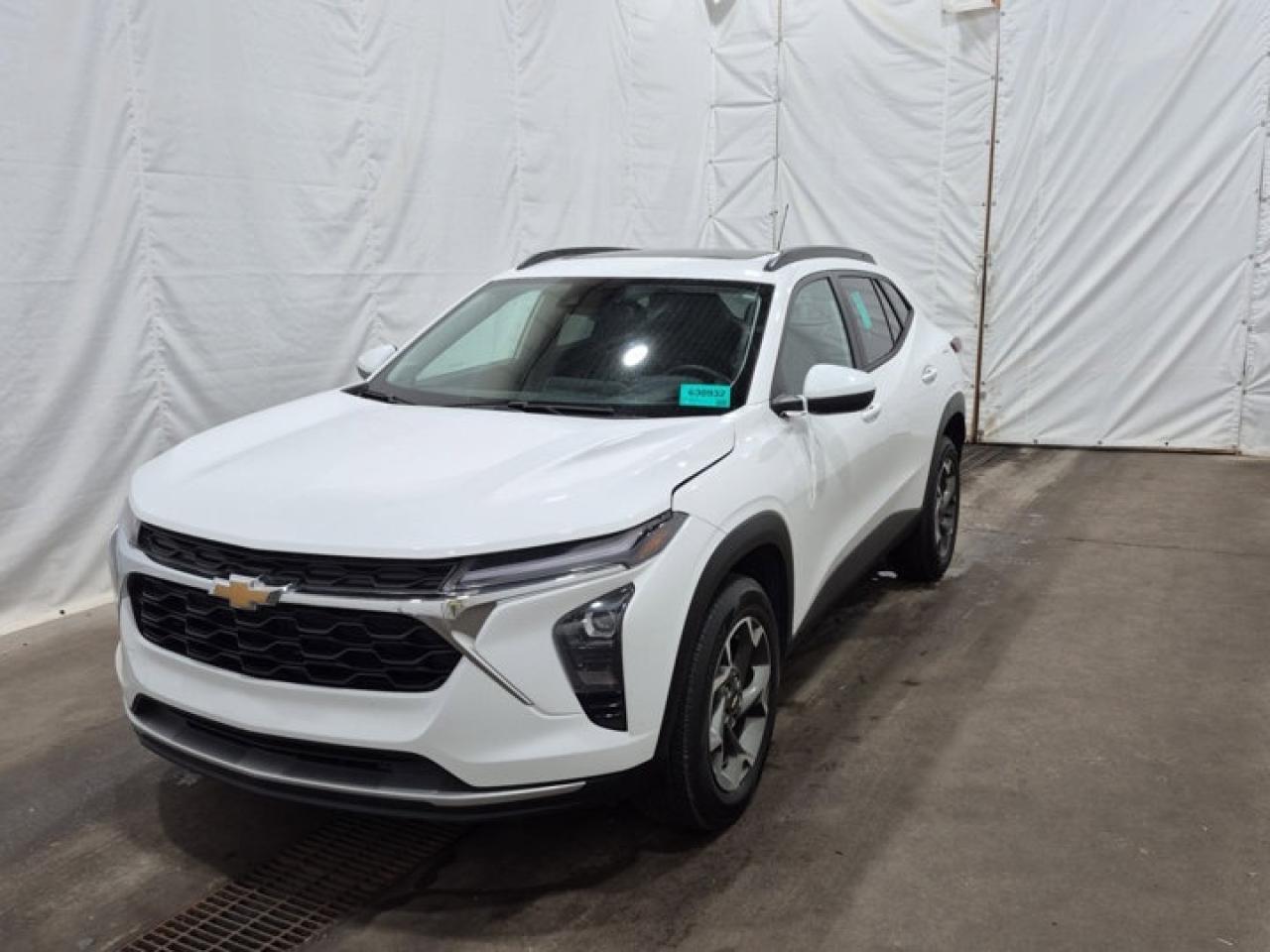 Used 2024 Chevrolet Trax LT | Sunroof | Heated Seats + Steering | Remote Start | Carplay | Reverse Cam | for sale in Guelph, ON