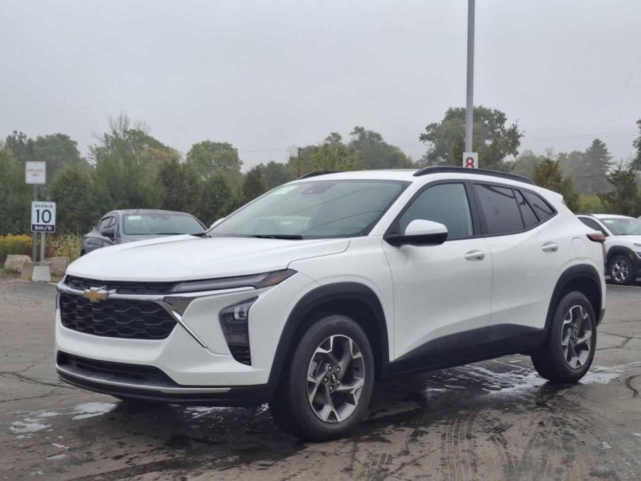 Used 2024 Chevrolet Trax LT | Sunroof | Heated Seats + Steering | Remote Start | Carplay | Reverse Cam | for sale in Guelph, ON