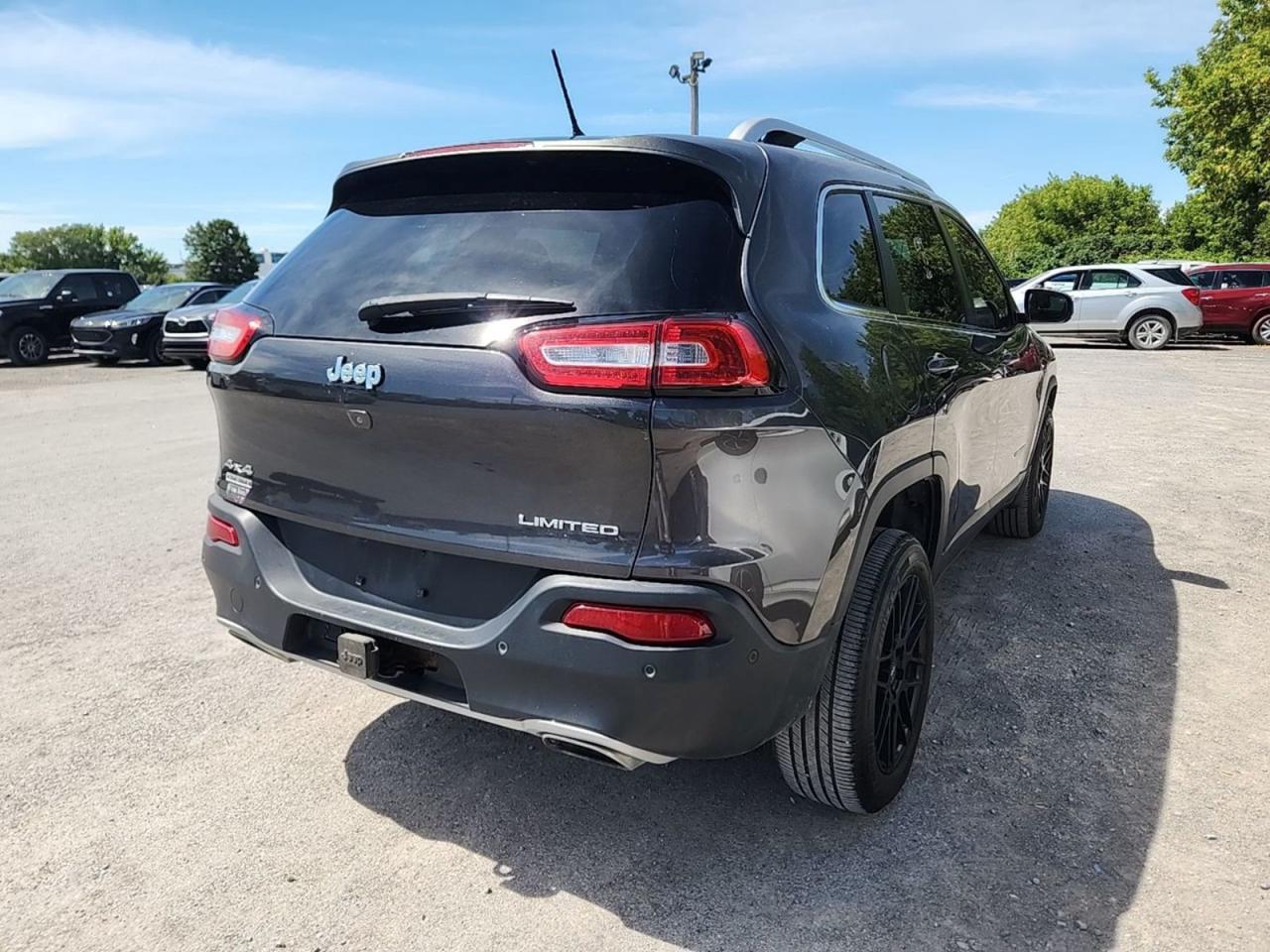 2015 Jeep Cherokee Limited - Photo #3