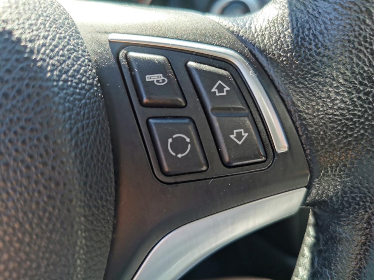 2015 BMW X1 28i xDrive - Photo #25