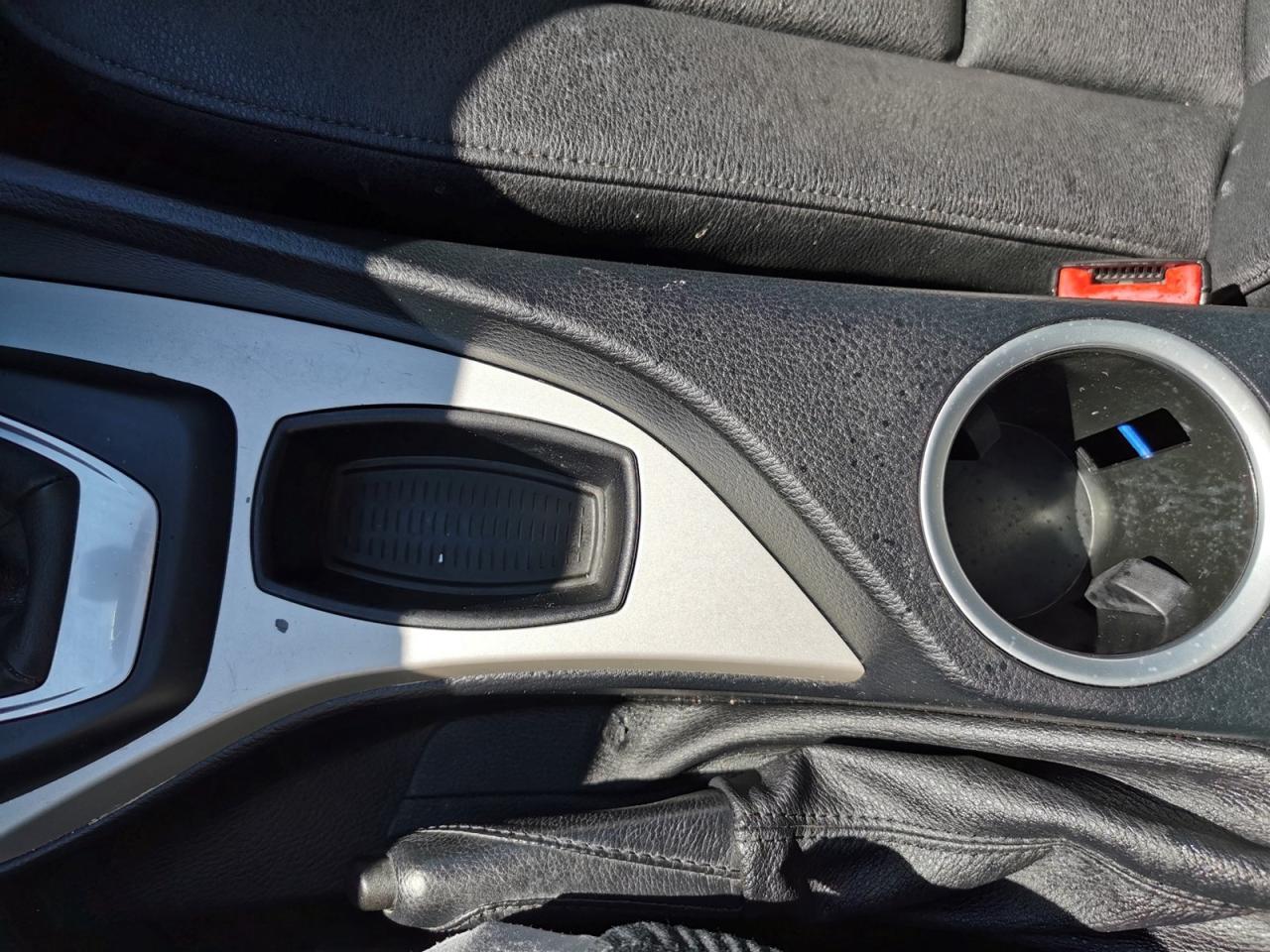 2015 BMW X1 28i xDrive - Photo #31