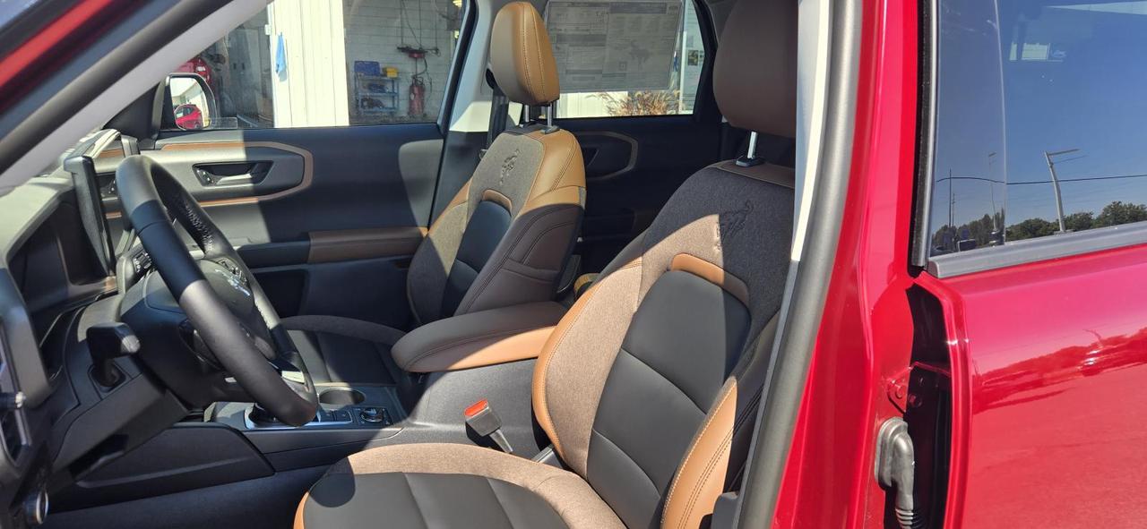 2025 Ford Bronco Sport Outer Banks Photo