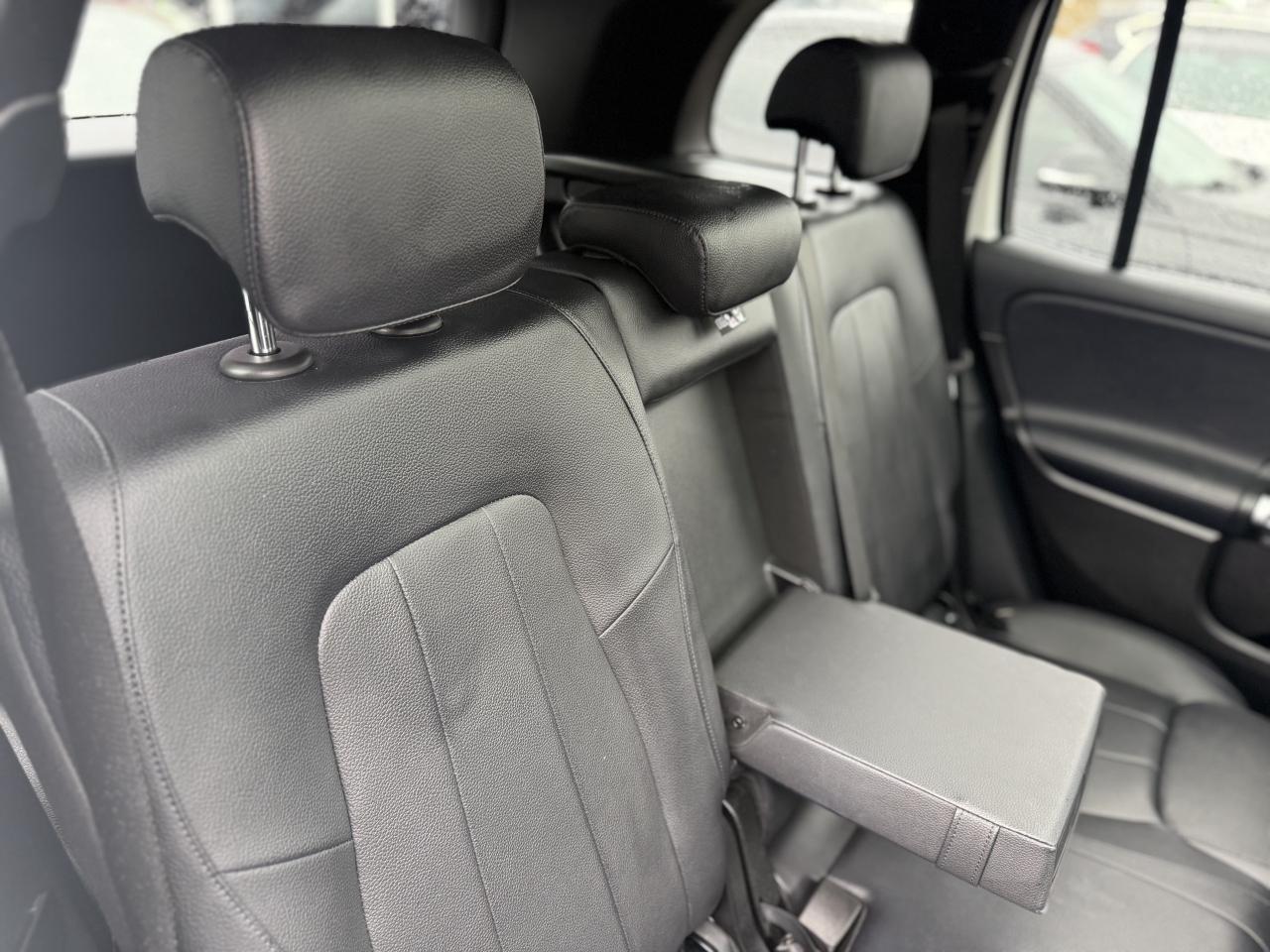 2020 Mercedes-Benz GLB-Class | PREMIUM | PANO | APPLE CARPLAY Photo