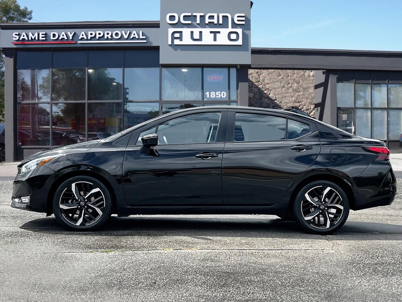 2024 Nissan Versa SR Photo2