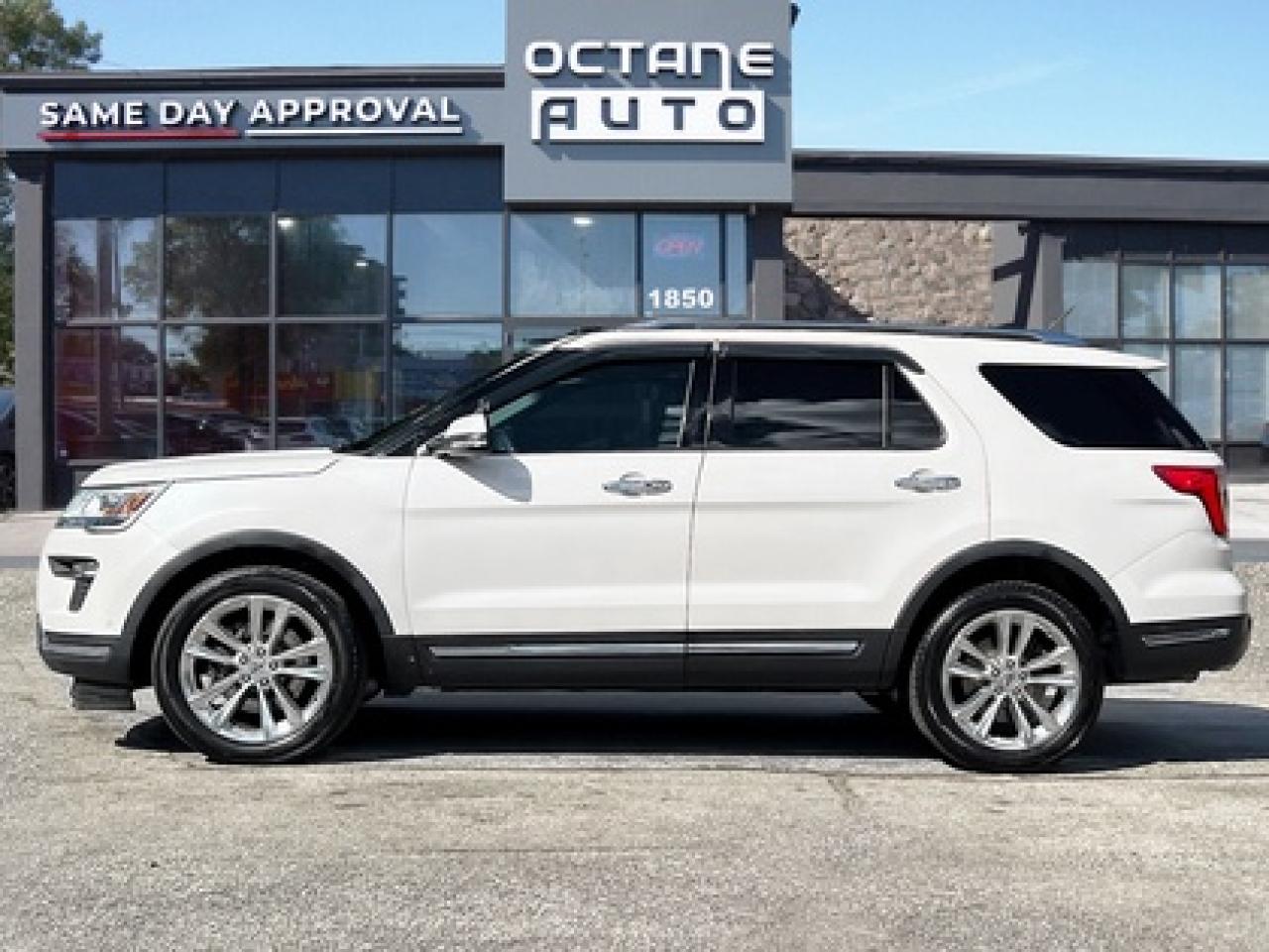 2019 Ford Explorer Limited 4WD Photo