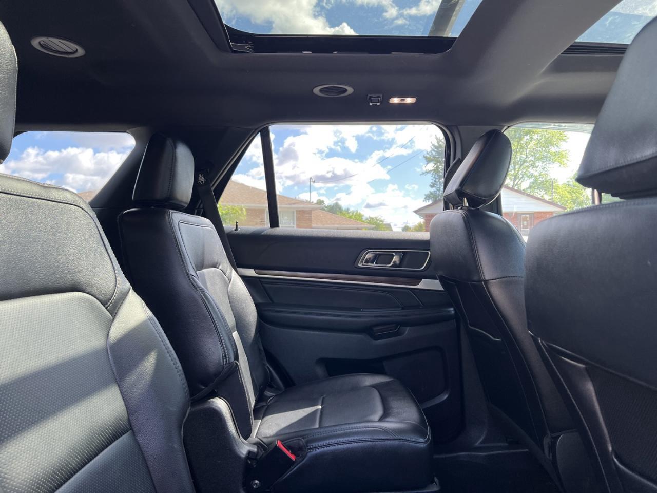 2019 Ford Explorer Limited 4WD Photo